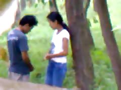 Desi girlfriend outdoor fucking with boyfriend indian and bangla