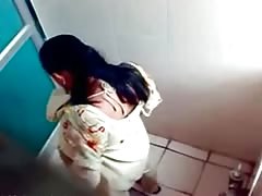 Bangla desi Dhaka Hostel Girls Hidden Cam in Toilet HQ