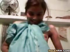 Indian Teen Girl Teasing Her Naked Body