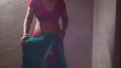 Bhabhi striping saree